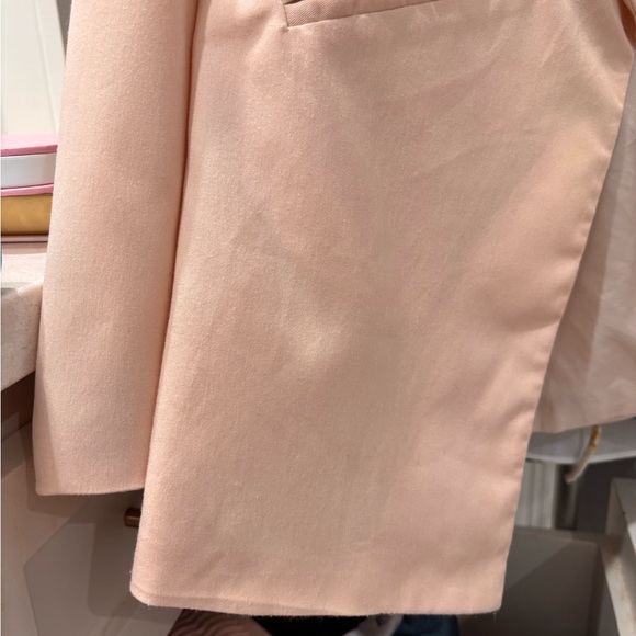 Chic Women's Blazer - cream, beige - Picture 5 of 6